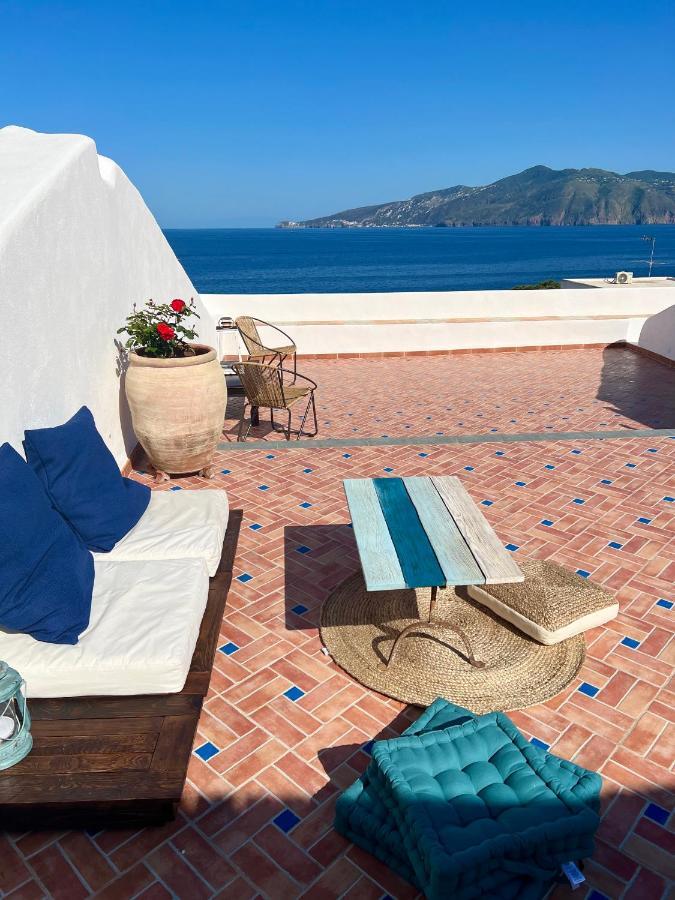 Bed and Breakfast Antica Dimora Санта-Марина-Салина Экстерьер фото