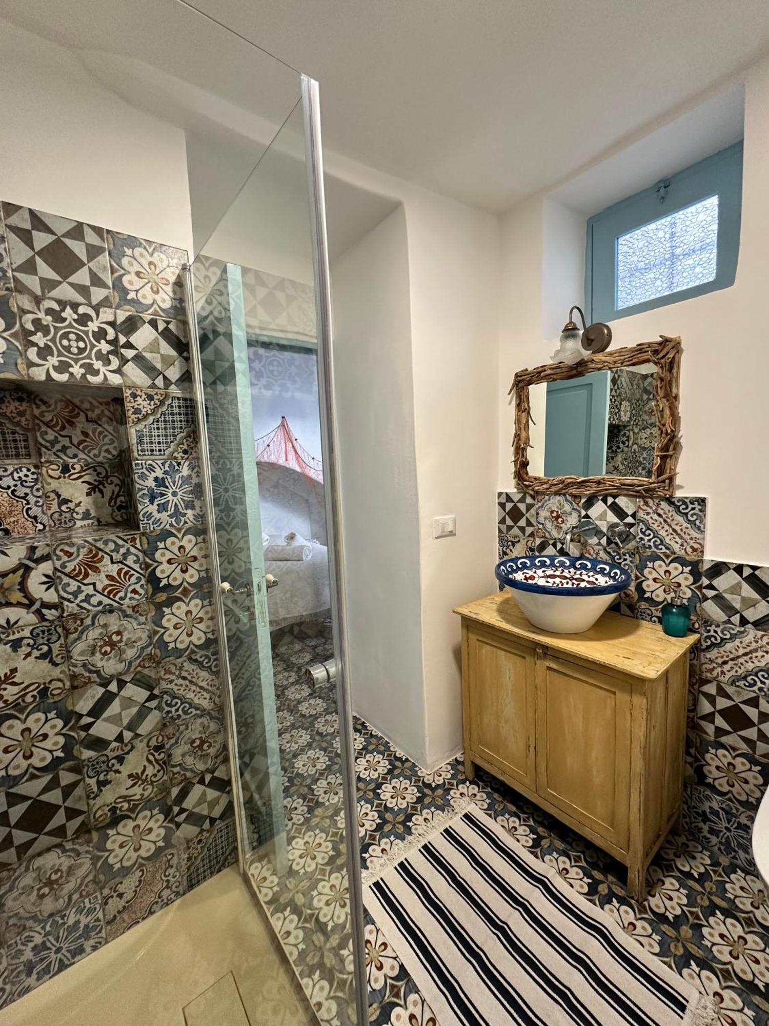 Bed and Breakfast Antica Dimora Санта-Марина-Салина Экстерьер фото